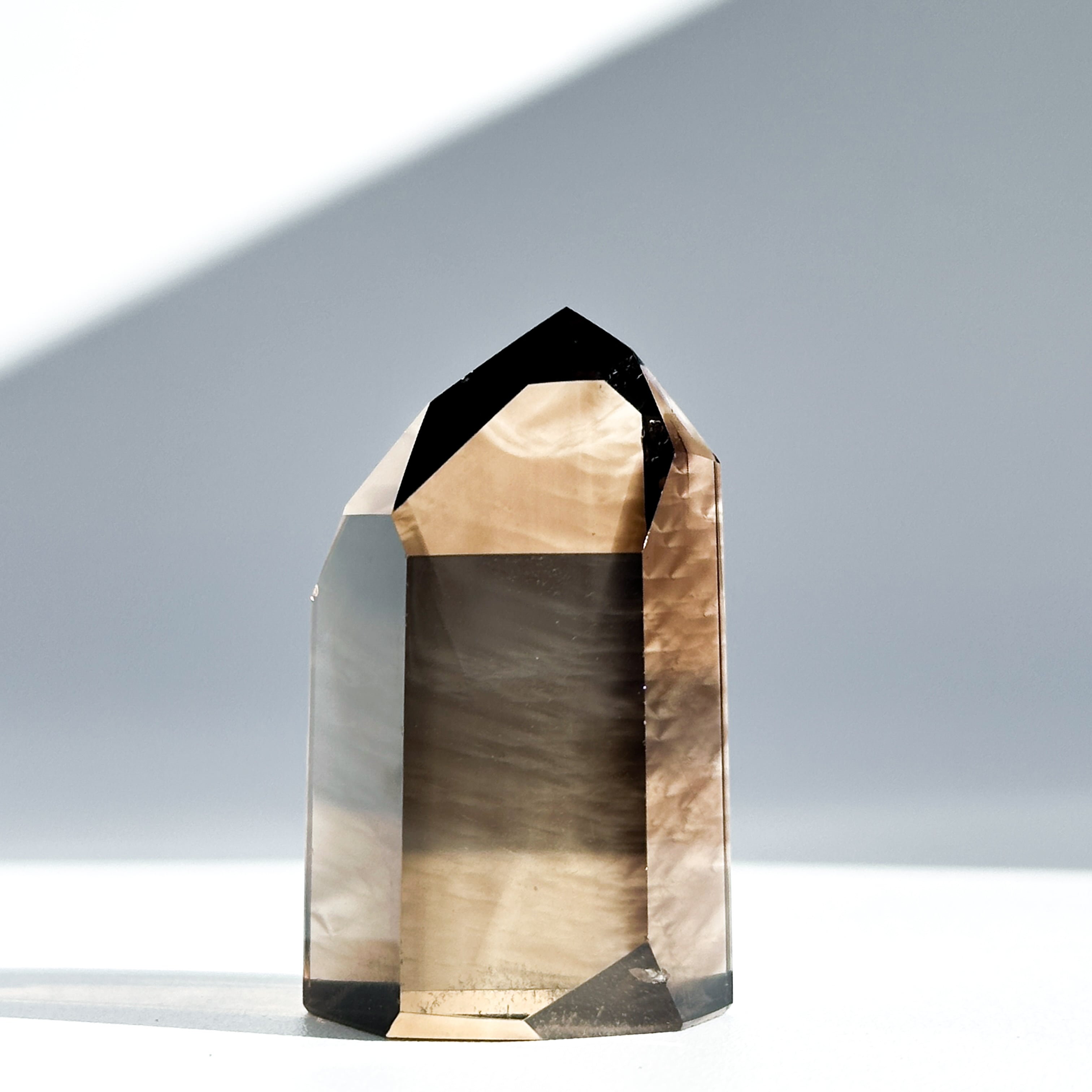 【高品質】ファントムスモーキークォーツ タワー21◇ Phantom Smoky Quartz ◇天然石・鉱物・パワーストーン