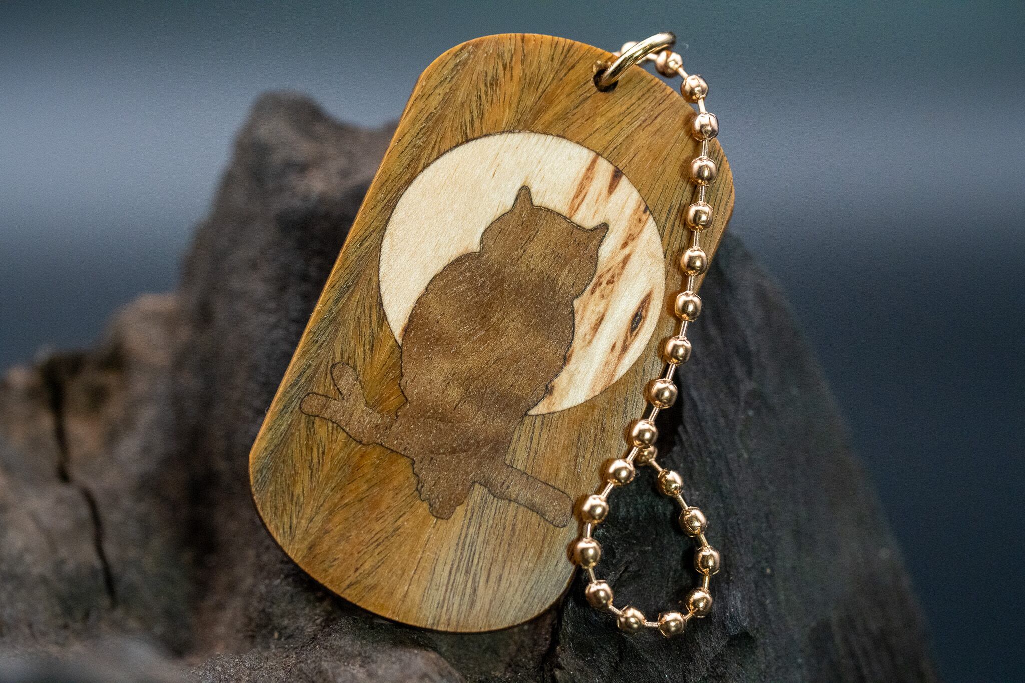 【翡翠の木】 パロサント ドッグタグ 象嵌 夜とミミズク