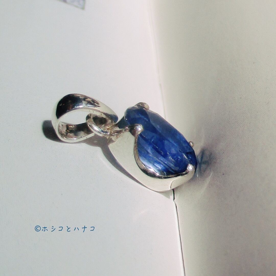 【Silver925】宝石質*カヤナイトFaciペンダント* Twinkle Petit Blue  2024年新商品