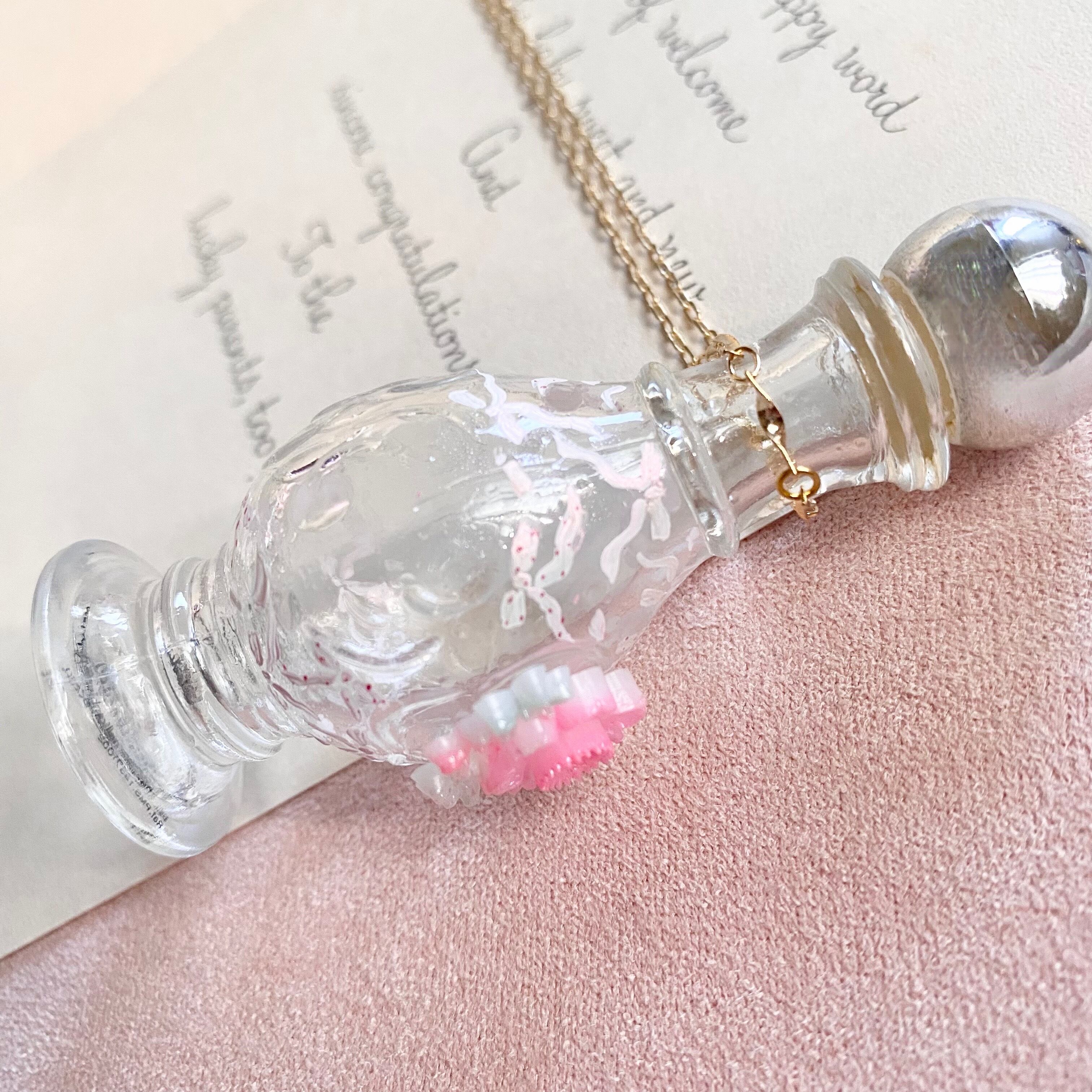 (シークレットリボン）Hand painted perfume neckless ペイント香水瓶ネックレス