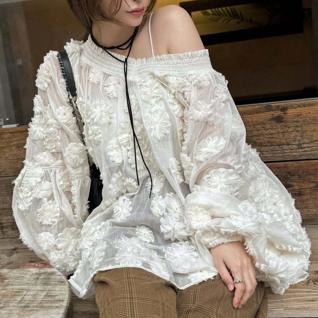 3D flower gathered drop shoulder sheer blouse   G1136