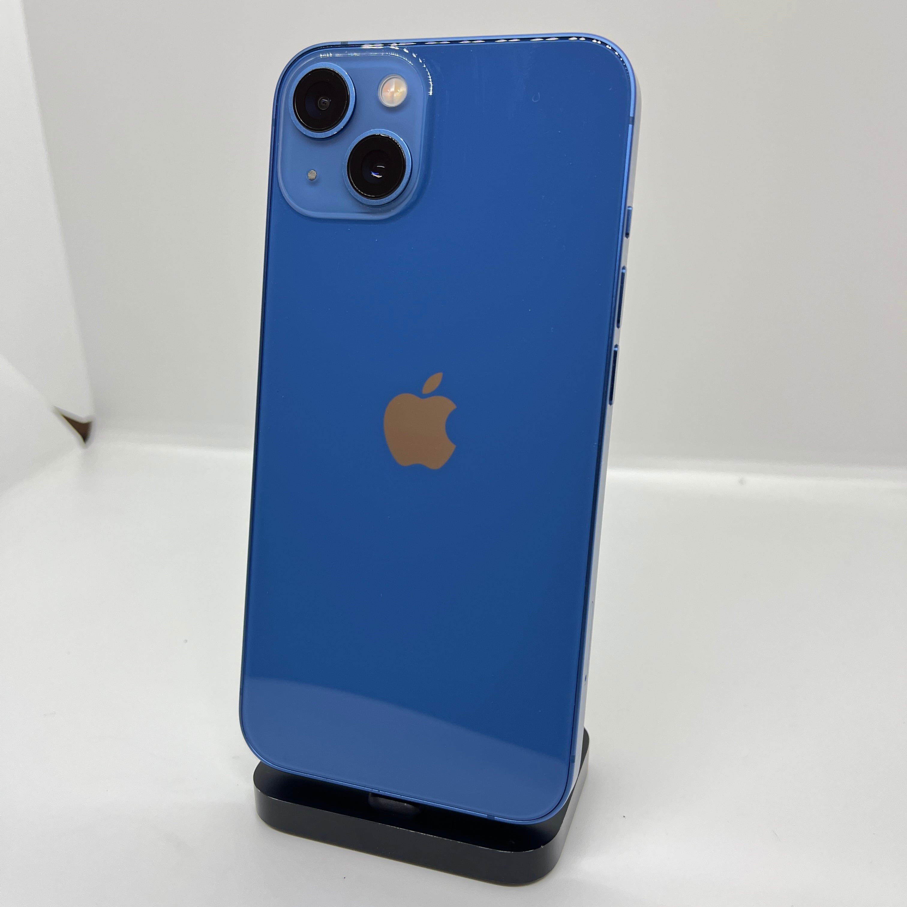 バッテリー最大容量100％】iPhone13 128GB スターライト【SIMロック