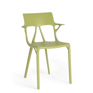 【エーアイ】　kartell カルテル