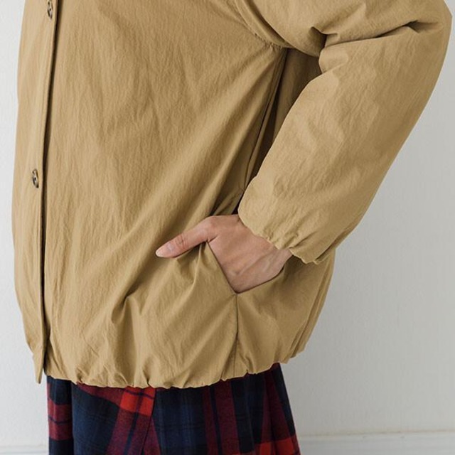 kermu（ケルム）保温中綿 Zermoly Loft ノーカラーハーフコート