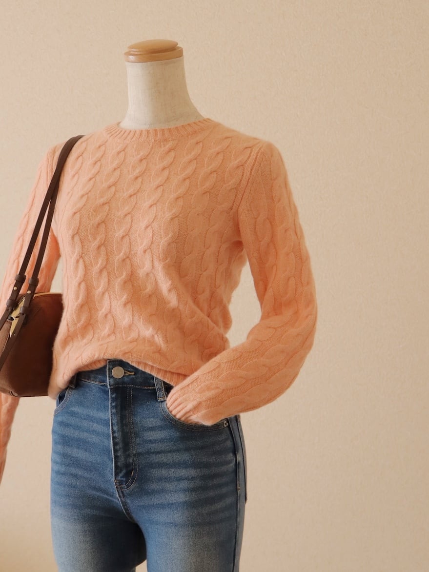 ●Lord & Taylor cashmere 100% cable design sweater(pink)