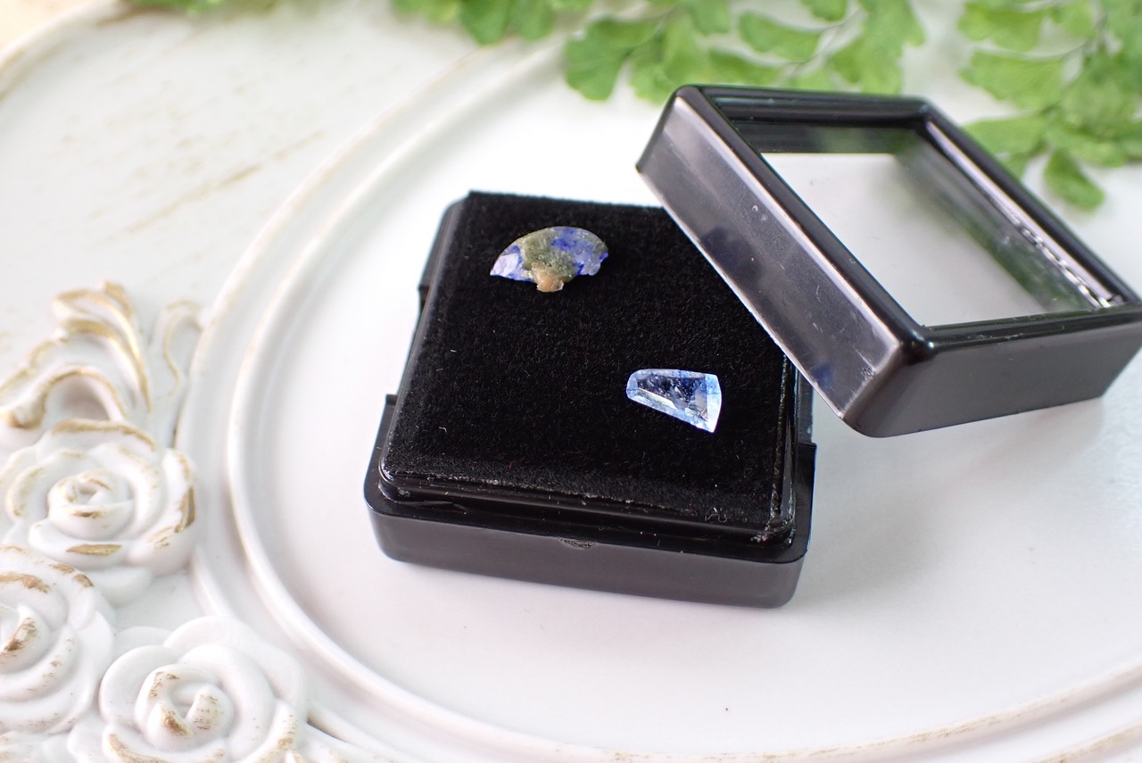 【原石セット】ラズライトインソーダライト　0.20ct/0.42ct　[C6‐668]