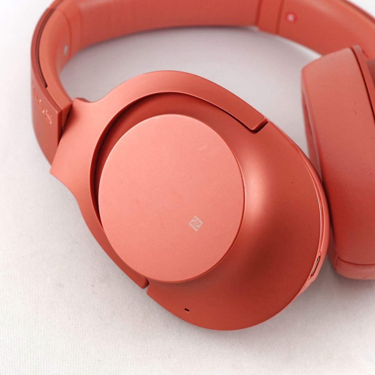 SONY h.ear on 2 Wireless NC WH-H900N ワイヤレスヘッドホン USED品 ノイズキャンセリング ハイレゾ 外音取込 マイク レッド 完動品 V9079