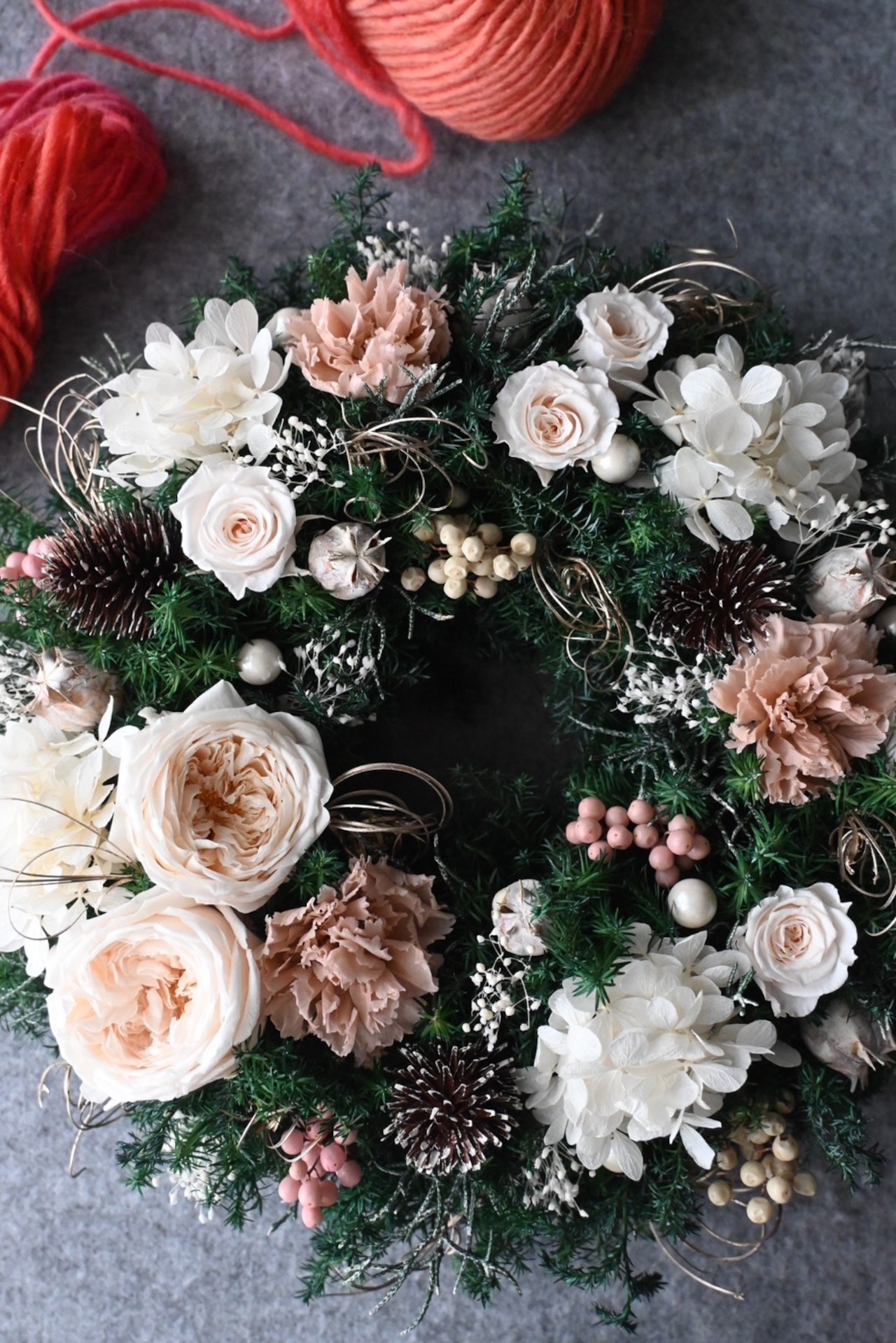 ホワイトローズのリース 25㎝