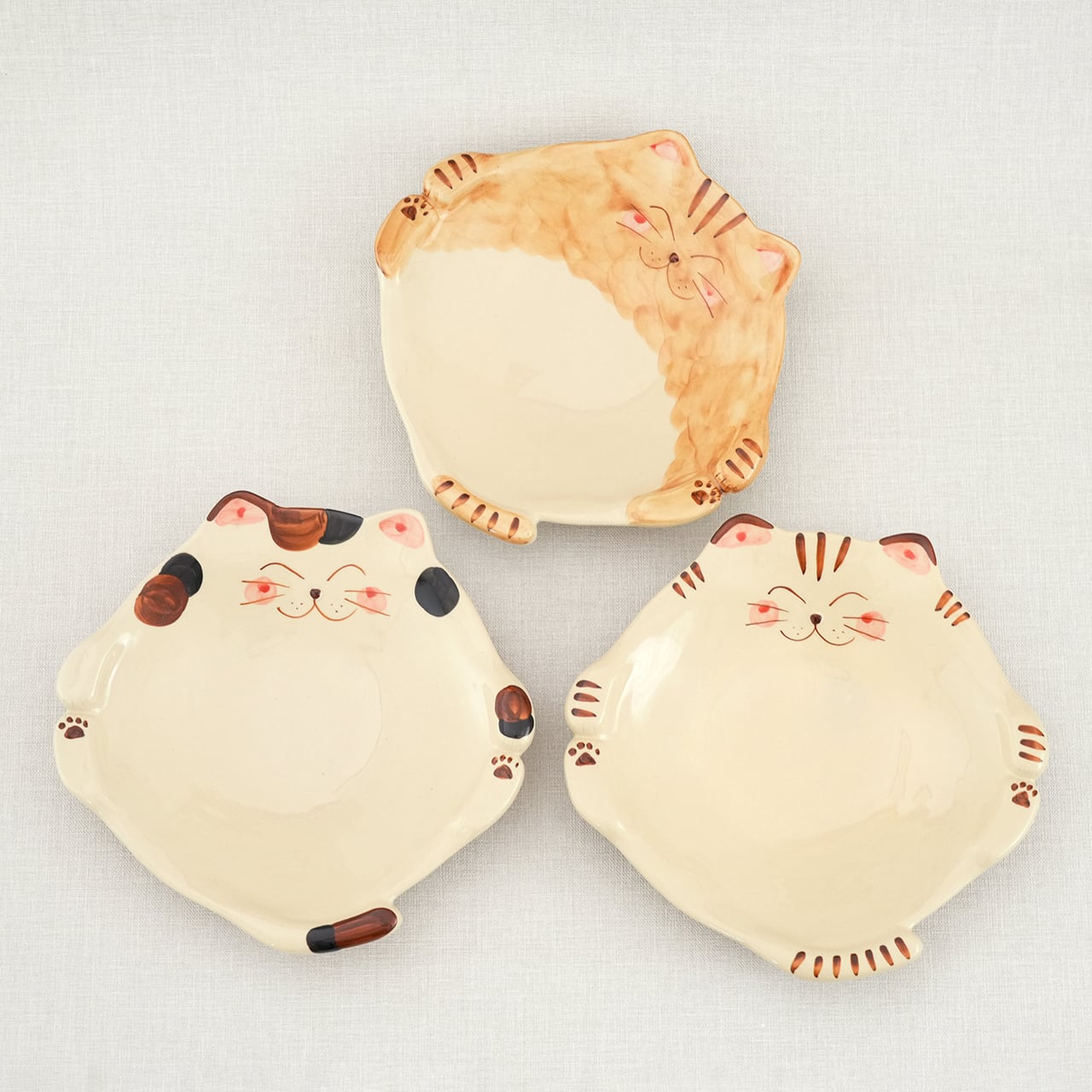 福猫 大皿（トラ・ミケ・茶トラ） | 菊祥陶器／工房祥sho～ Kikusho