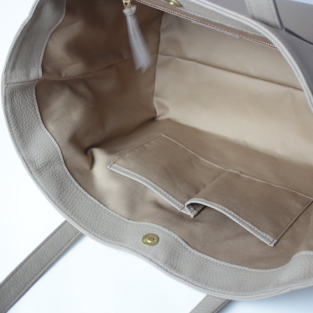 トートバッグ (マットシュリンクレザー) 【as-24ss】 | artigiano Ι