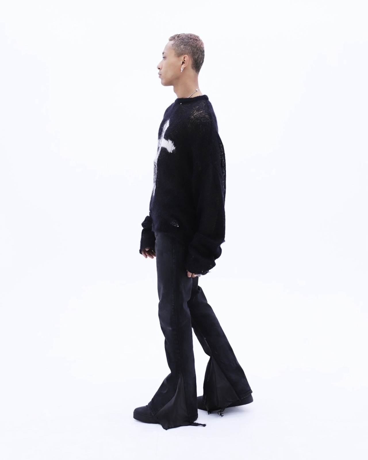 LAST NEST / cross see-through knit