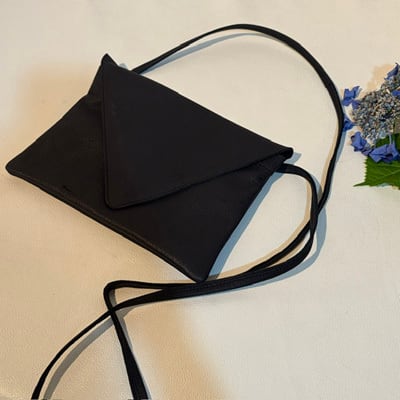 REN　再入荷！トライアングルフラップ