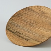 特別なパン皿｜古材を感じる稀有な個性｜スローニアの木