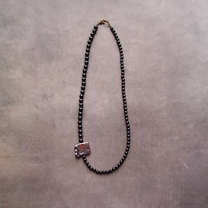 再入荷／Big Square Pearl × Black Onyx Necklace／スクエアパール × オニキス  ネックレス（Black）