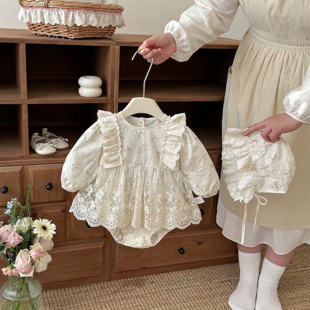 【BABY】春新作　フリル花柄ロンパース＆帽子