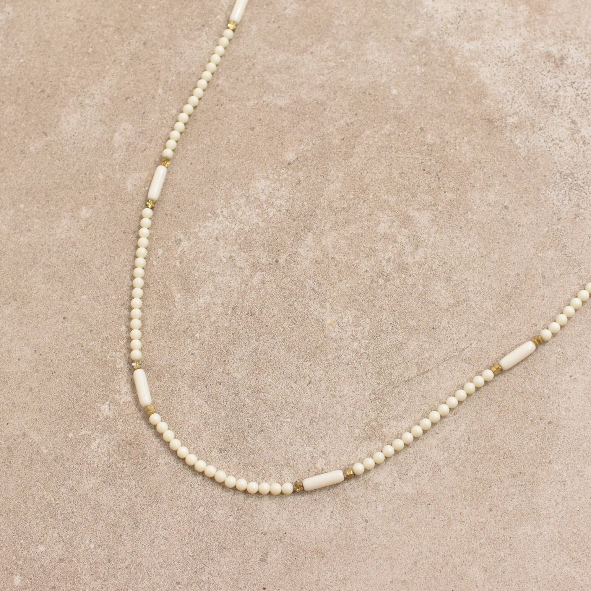 Vintage beads long necklace