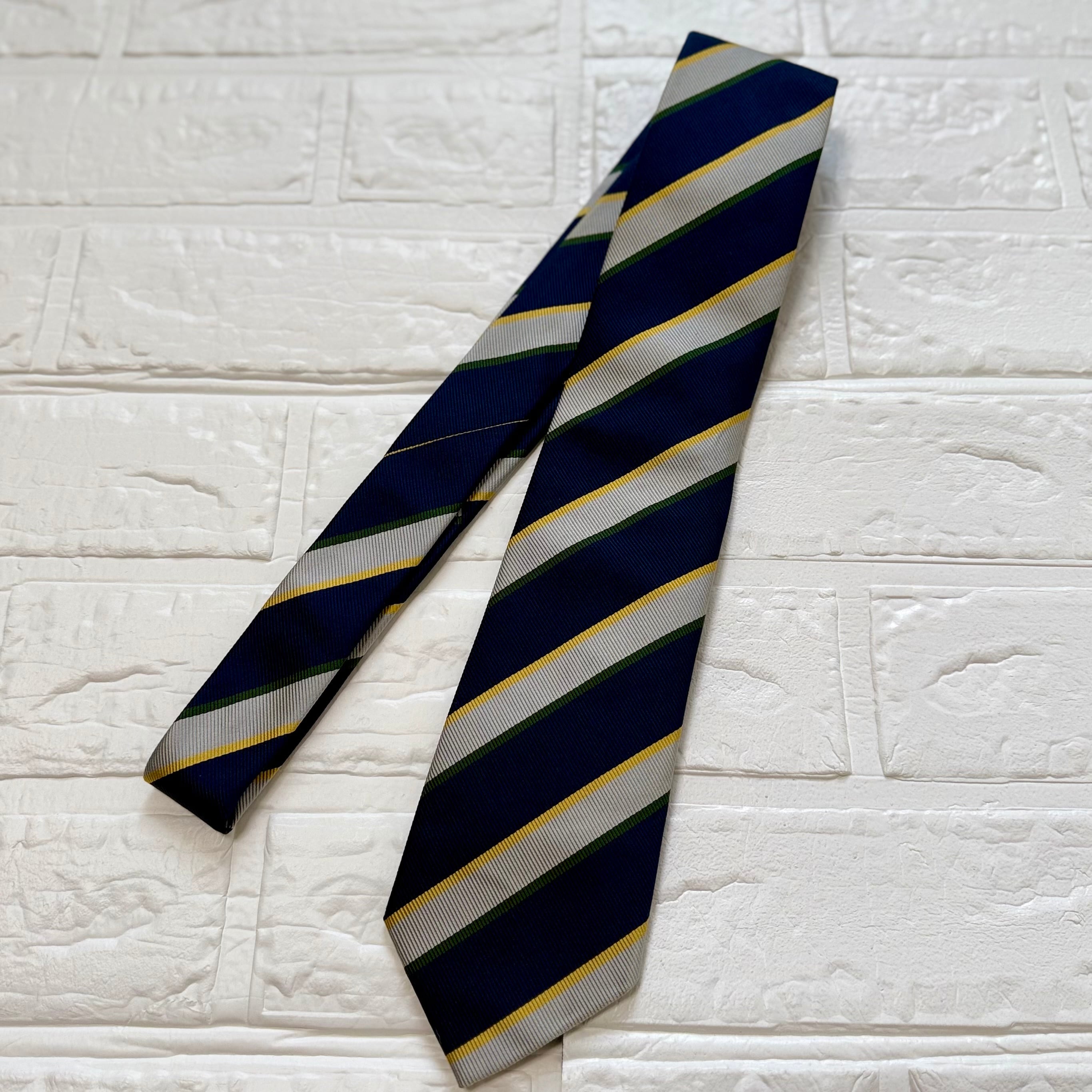 Brilla per il gusto レジメンタルストライプ ネクタイ(ネイビー