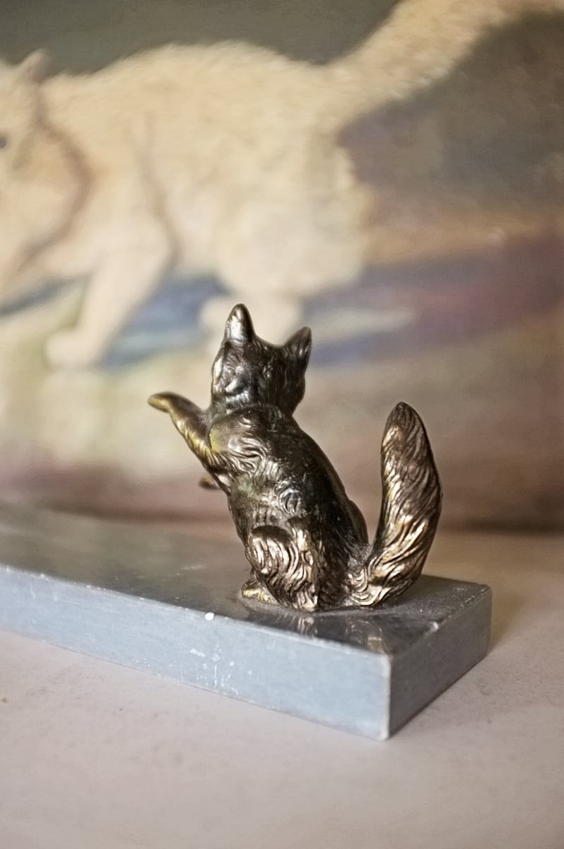 30s フランス アールデコ 笑う猫と大理石のフォトスタンドb