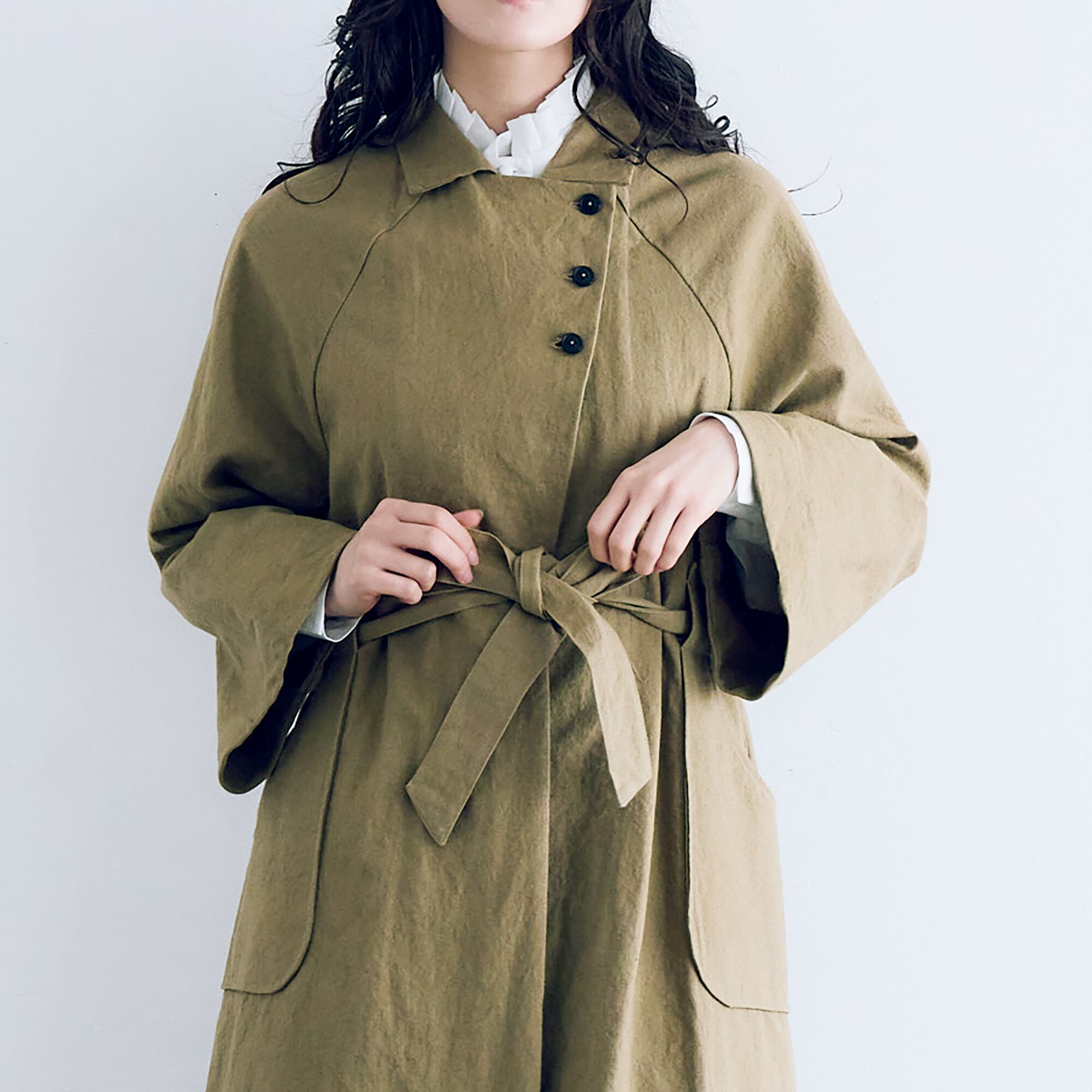 MAGALI コットンリネンアンティークキャンバストレンチコート/カーキ