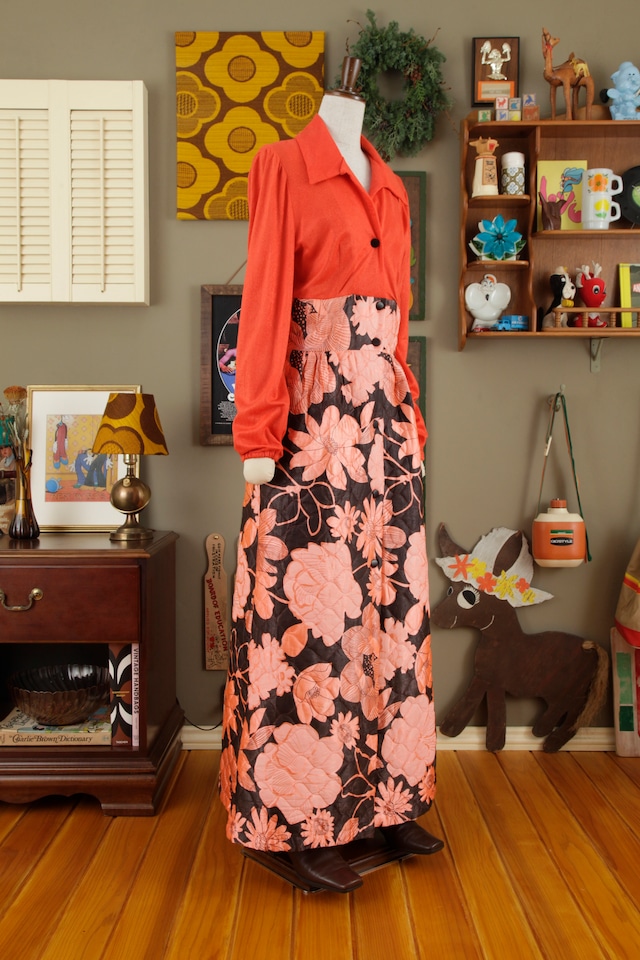 1970s "belle de Soiree Danielle" Flower pattern quilted dress