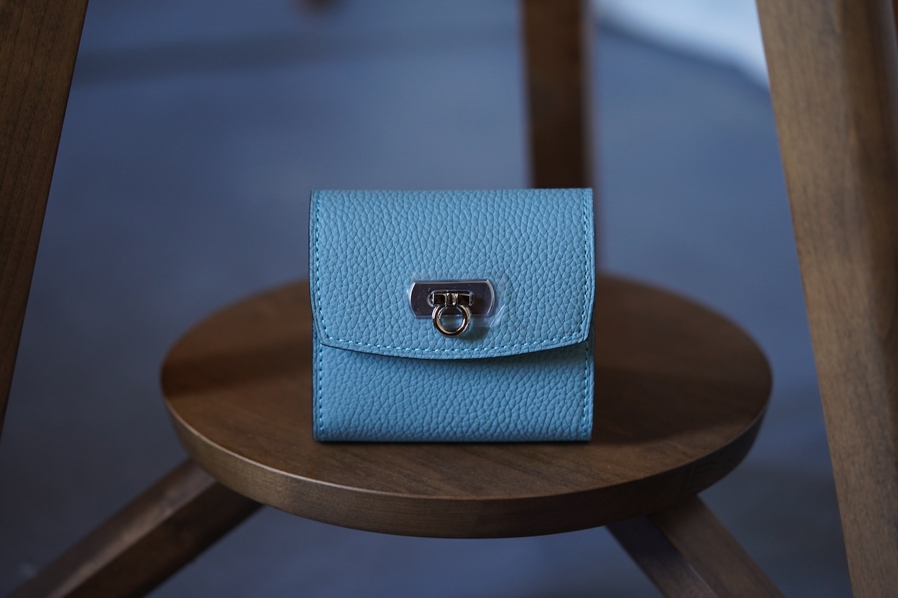 【即納品】ギャルソンウォレット ミニ スカイ