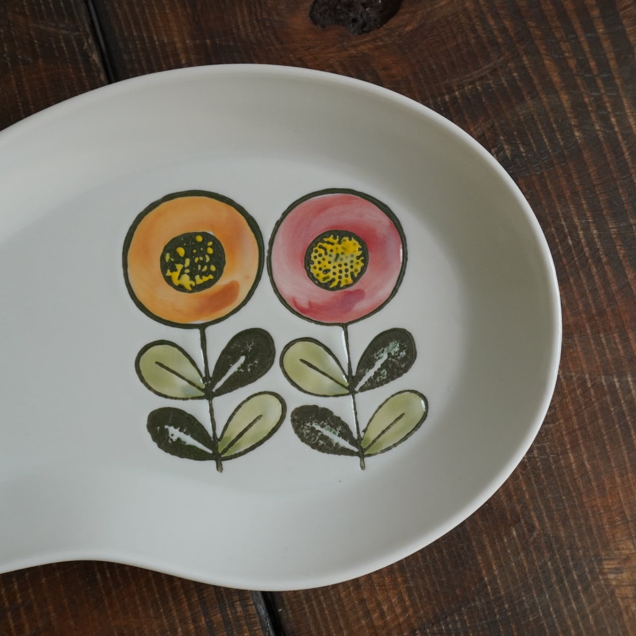 お花畑変形プレート赤 | コトノハ