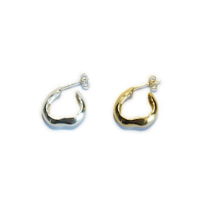 VUP-63 "mirage" reverse heart hoop pierced earrings