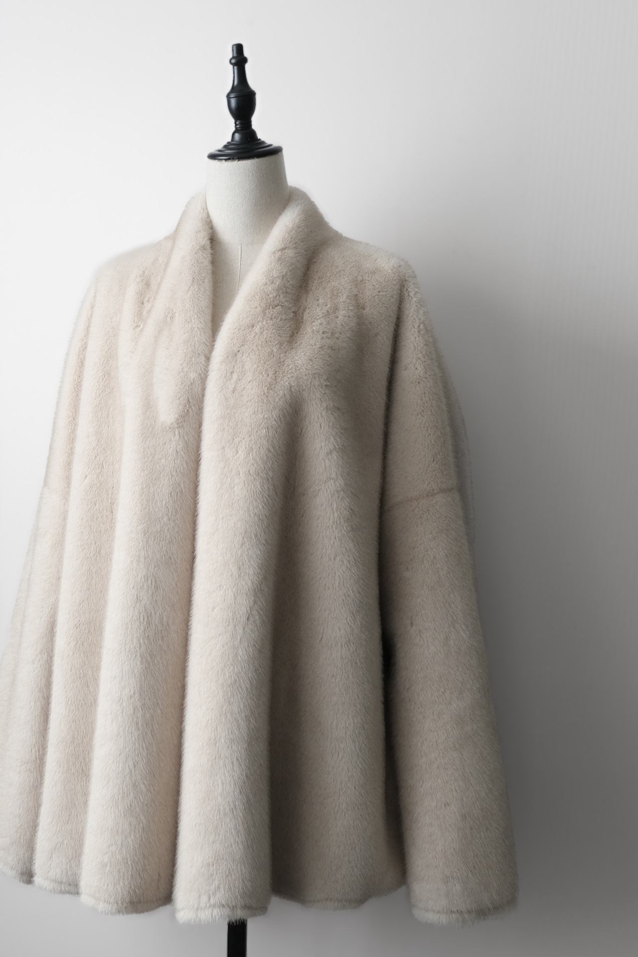 Relax Luxe ファーGown