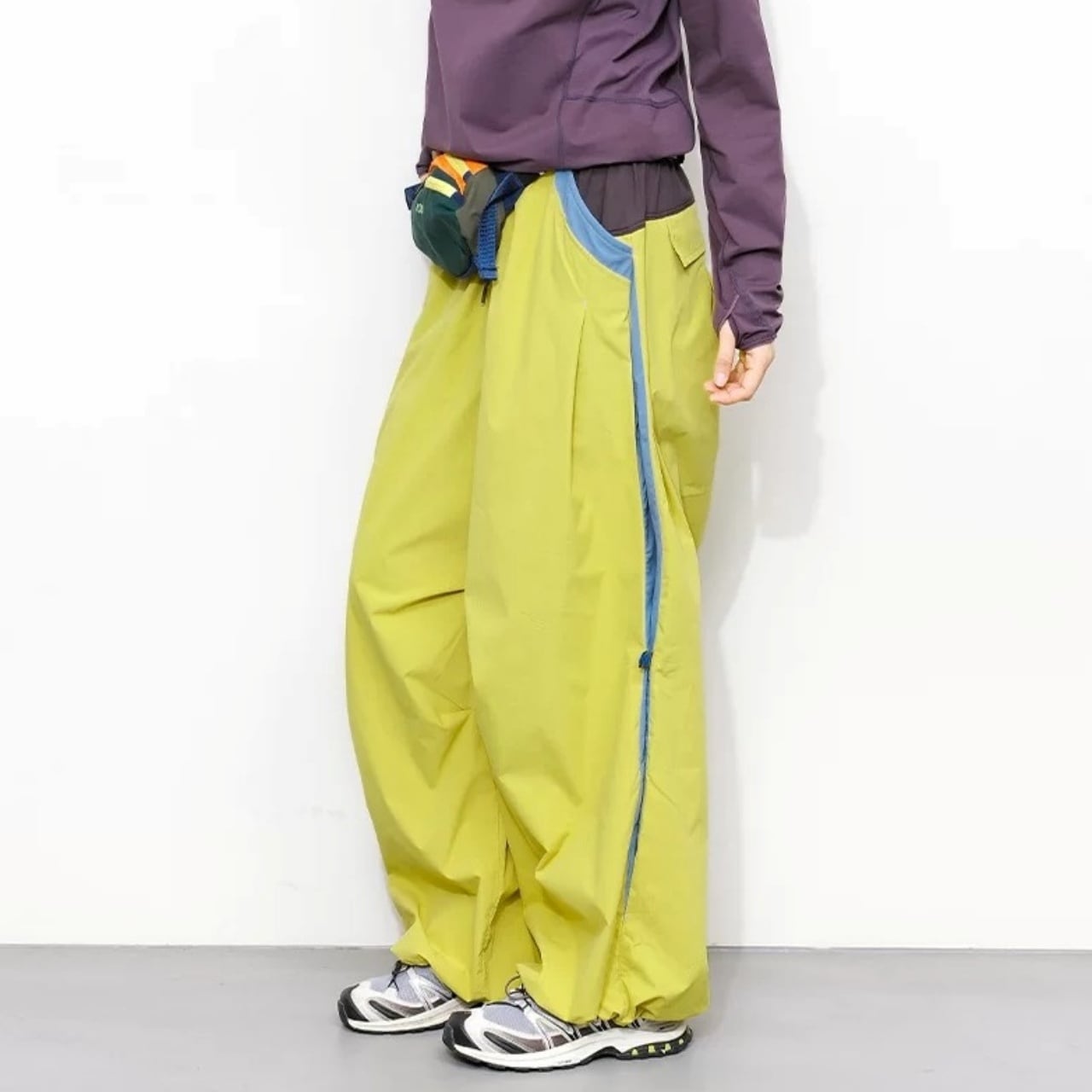 カラーブロックパラトルーパーワイドパンツ C01385