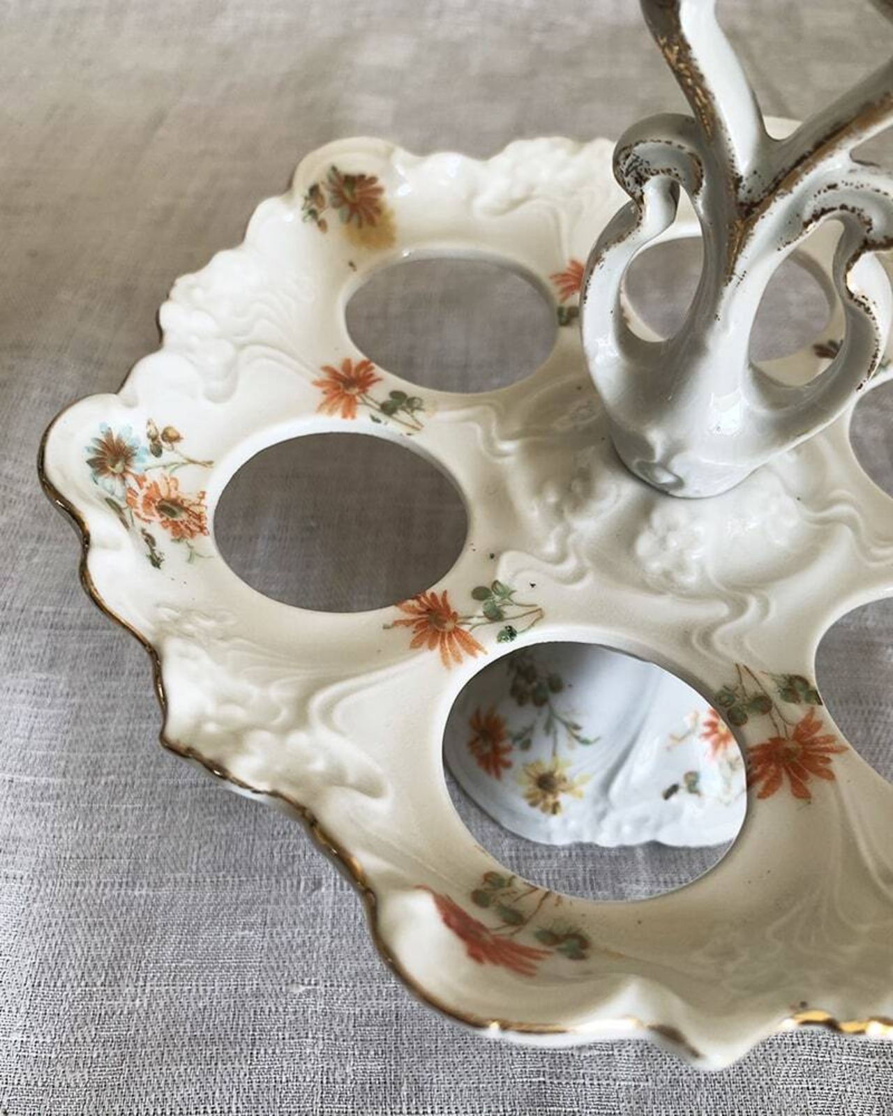 エッグスタンド　フルーツスタンド　コンポティエ　ロカイユ装飾　　オブジェにも 12TWco9