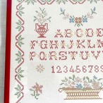 額もの　クロスステッチ刺繍　ABCサンプラー　花とABC刺繍　赤いフレーム大型 12cldd24