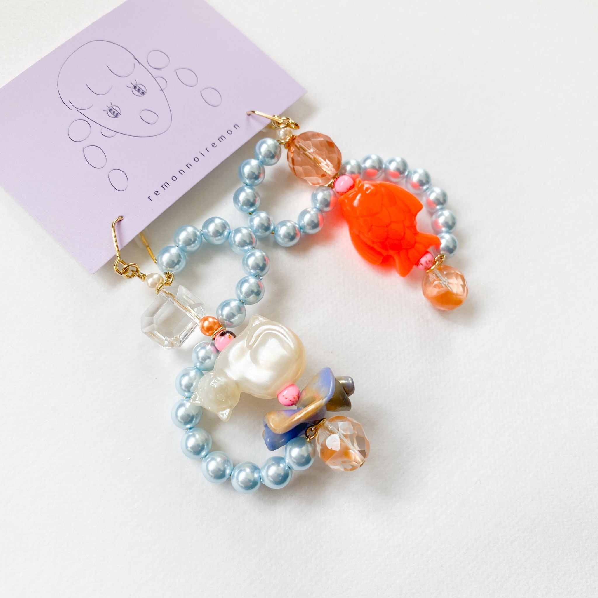 くねくねピアス/イヤリング