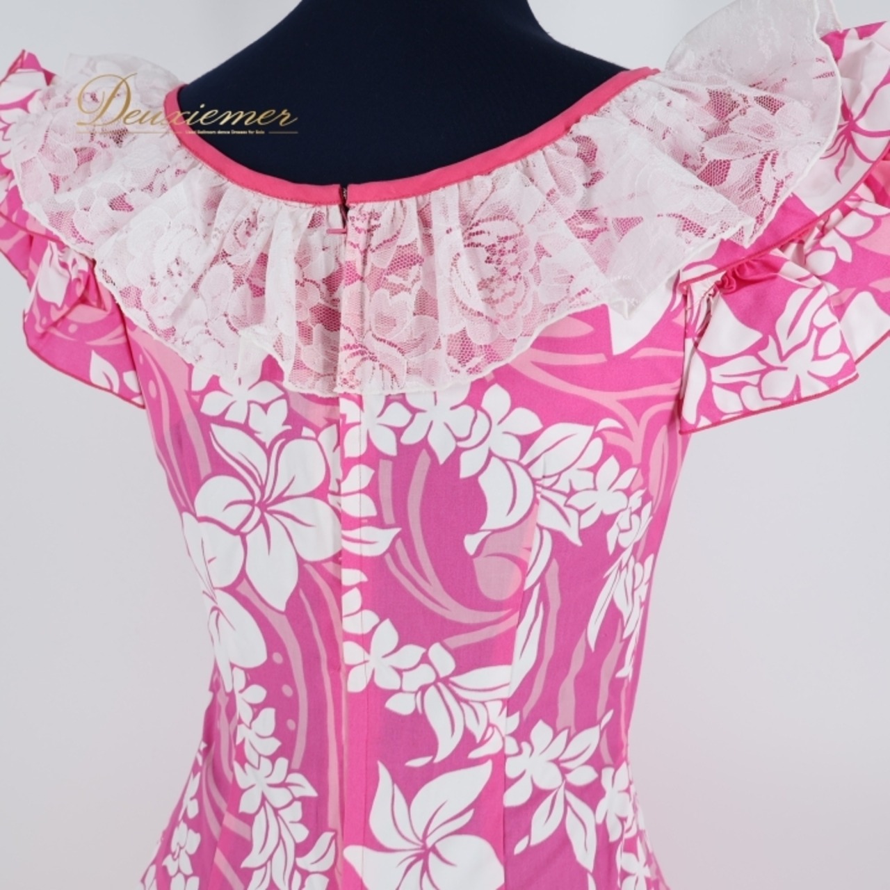 フラダンス 衣装 ワンピース ドレス ピンク系 アロハスタンダード プルメリア柄 花柄 レース 白 ALOHA STANDARDS 日本製 華やか ハワイアン アロハ レイ柄 かわいい 鮮やか ハワイアンプリント ホワイト系