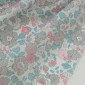 説明欄確認要◆輸入　リバティ　LIBERTY　タナローン　Betsy H　ベッツィ　H　約130×50cm
