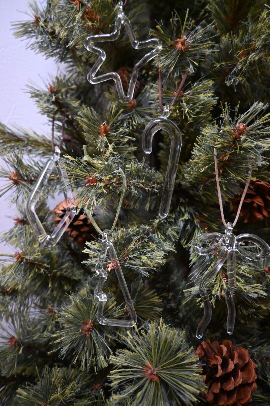 glass ornaments (5pcs)