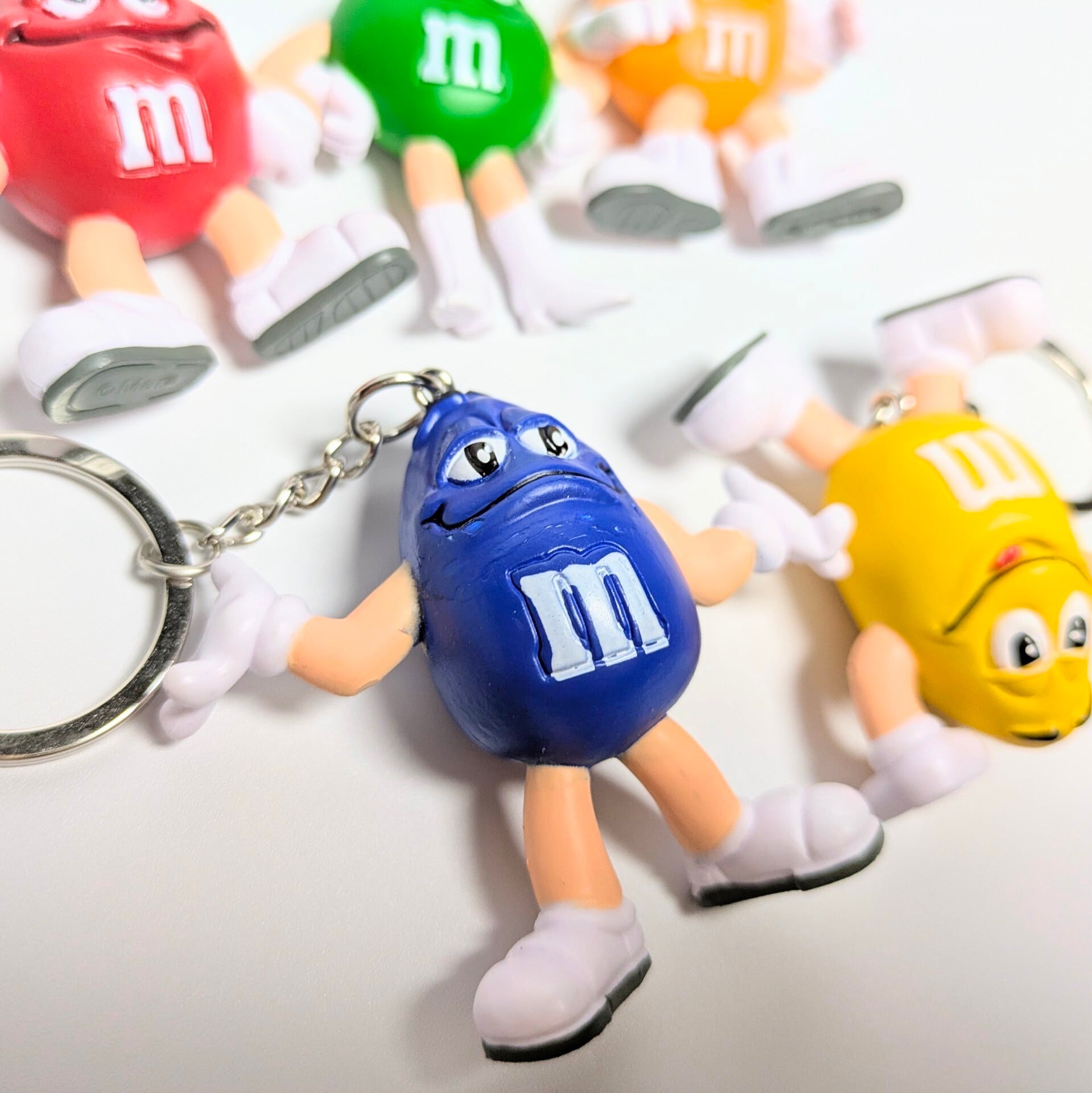 【m&m's（エムアンドエムズ） 】 PVCミニフィギュアキーホルダー5Pセット 〚アメリカン雑貨 アメトイ〛