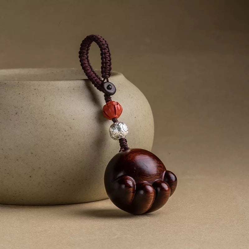 木製 猫の手キーホルダー