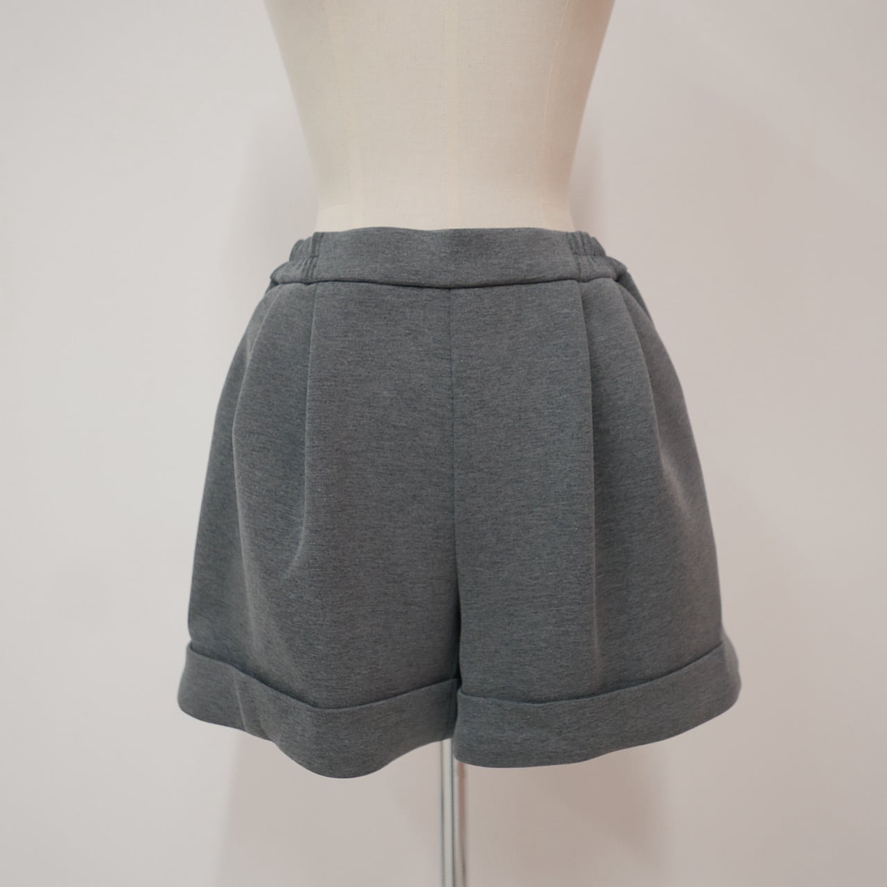 ボンディングショートパンツ(グレー) | LINKABLE