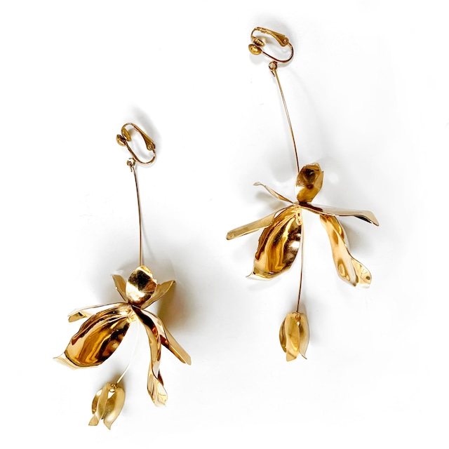 a.b.Ellie　エイビーエリー ELYSEE EARRINGS（ピアスタイプ）【レンタル 税込】