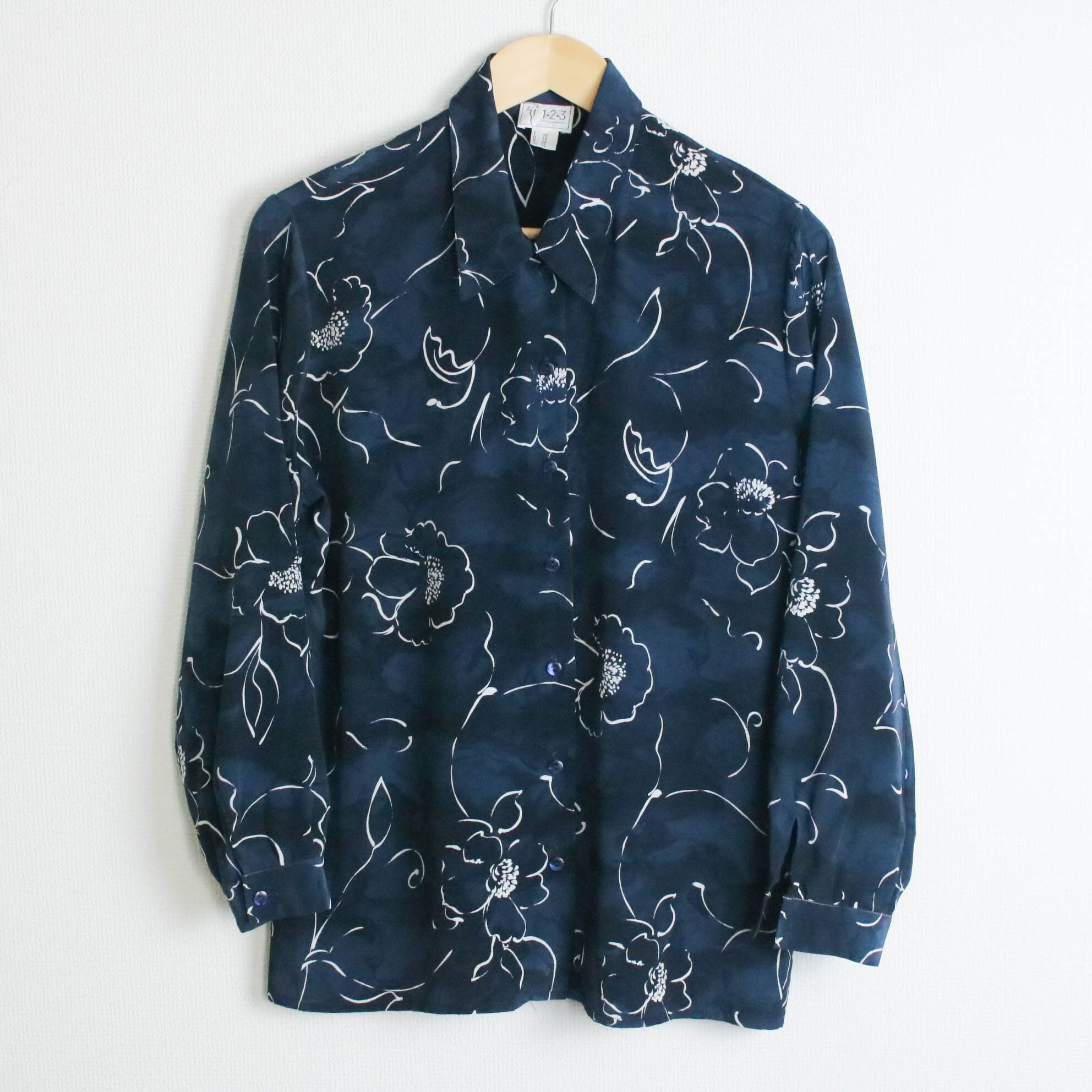 shirt L