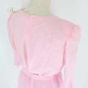 社交ダンス 衣装 スタンダード 上下セット ツーピース レッスンウェア パーティ衣装 U:NA ユーナ ピンク系 コサージュ 無地 ラインストーン 春色 ファスナー ストレッチ 二重スカート ふんわり コサージュ付き レディース ダンス用 ダンス衣装 講習用 発表会 おしゃれ おすすめ