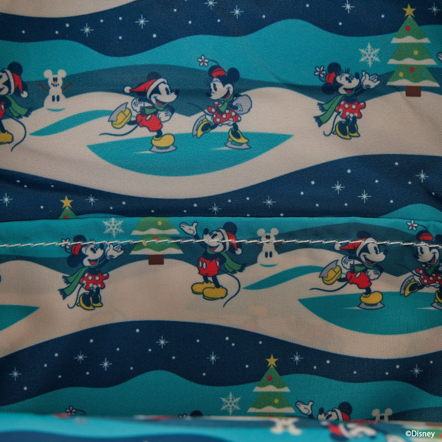 LF DISNEY MICKEY AND MINNIE HOLIDAY MINI BACKPACK_WDBK4267