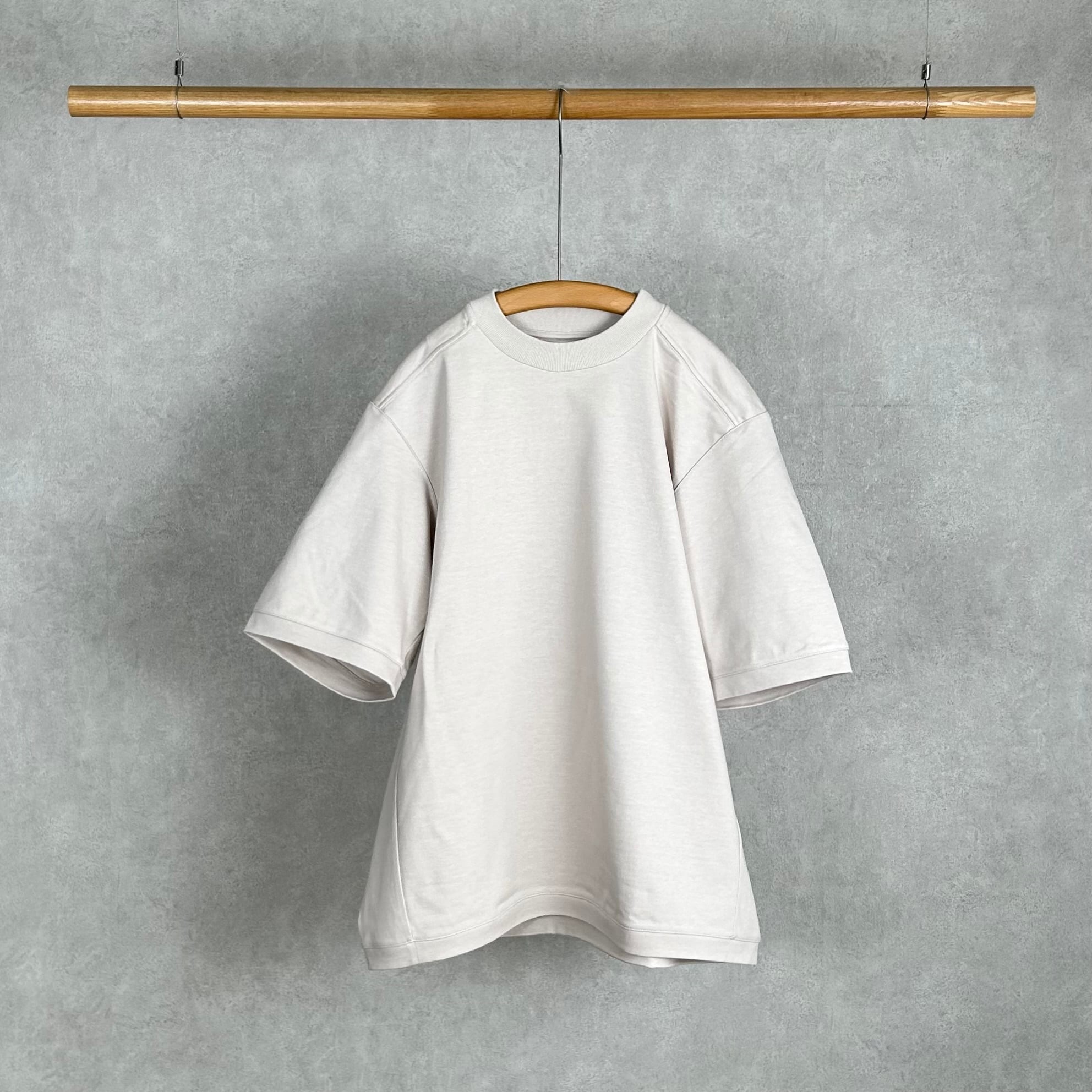 STILL BY HAND | comoda.com
