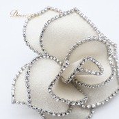 vendome boutique ヴァンドームブティック ブローチ 薔薇 花 シルバー ホワイト系 シルバー系 フォーマル 正装 ダンス パーティ 発表会 小物 飾り 装飾 アクセサリー 入学式 卒業式 小道具 飾りつけ 結婚式 おしゃれ 上品 レディース 華やか かわいい