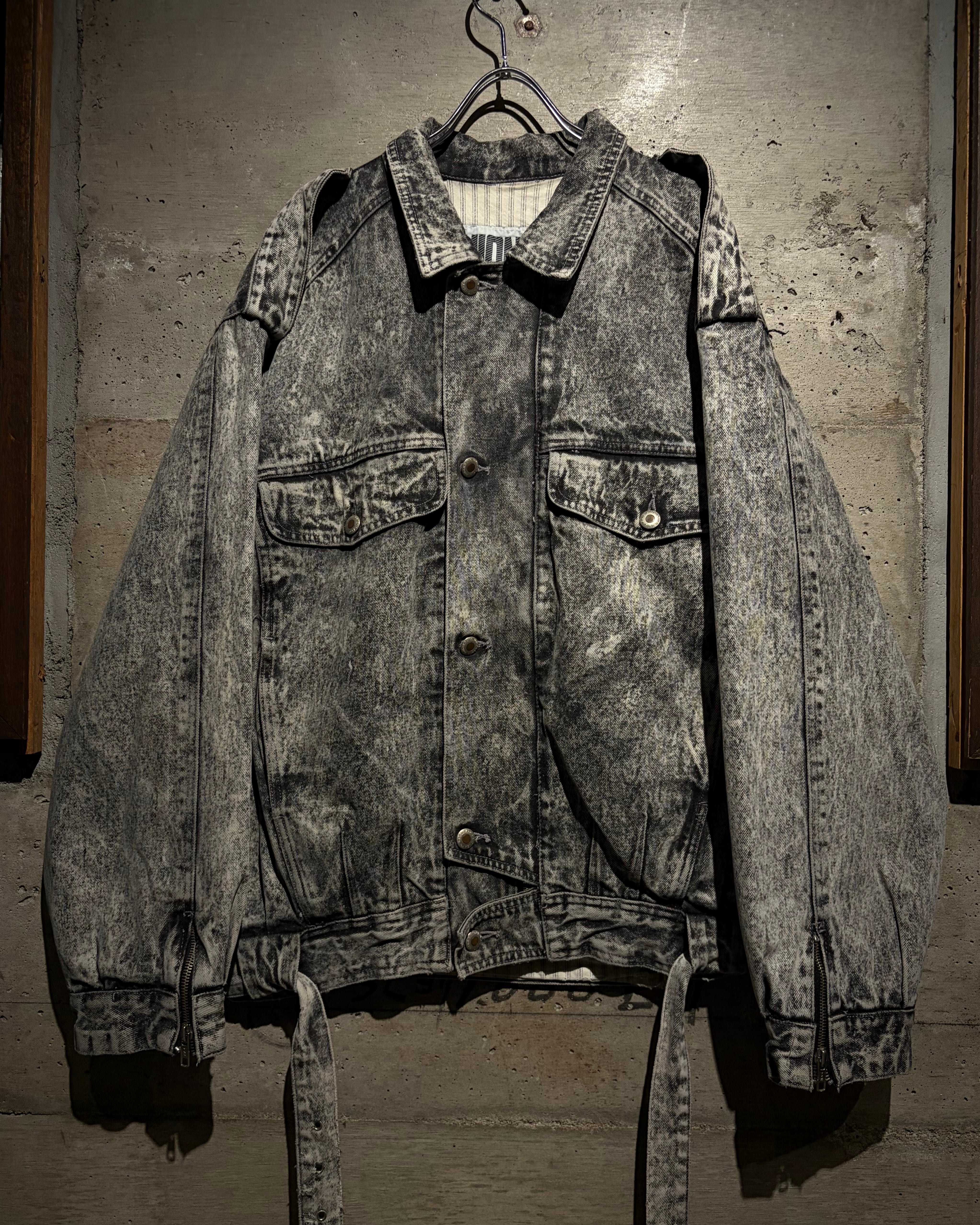 カ*ス様 最終値下げ‼ usa製 ヴィンテージ Devilock ジャケット M Caka】Various Gimmick Vintage Loose Chemical Wash Denim Jacket