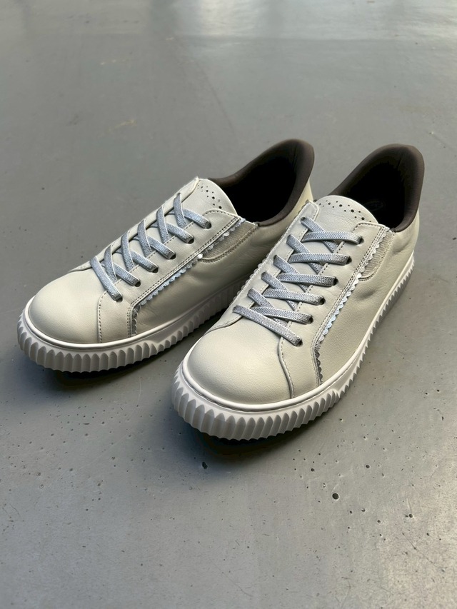 647-10 靴べらいらず☆