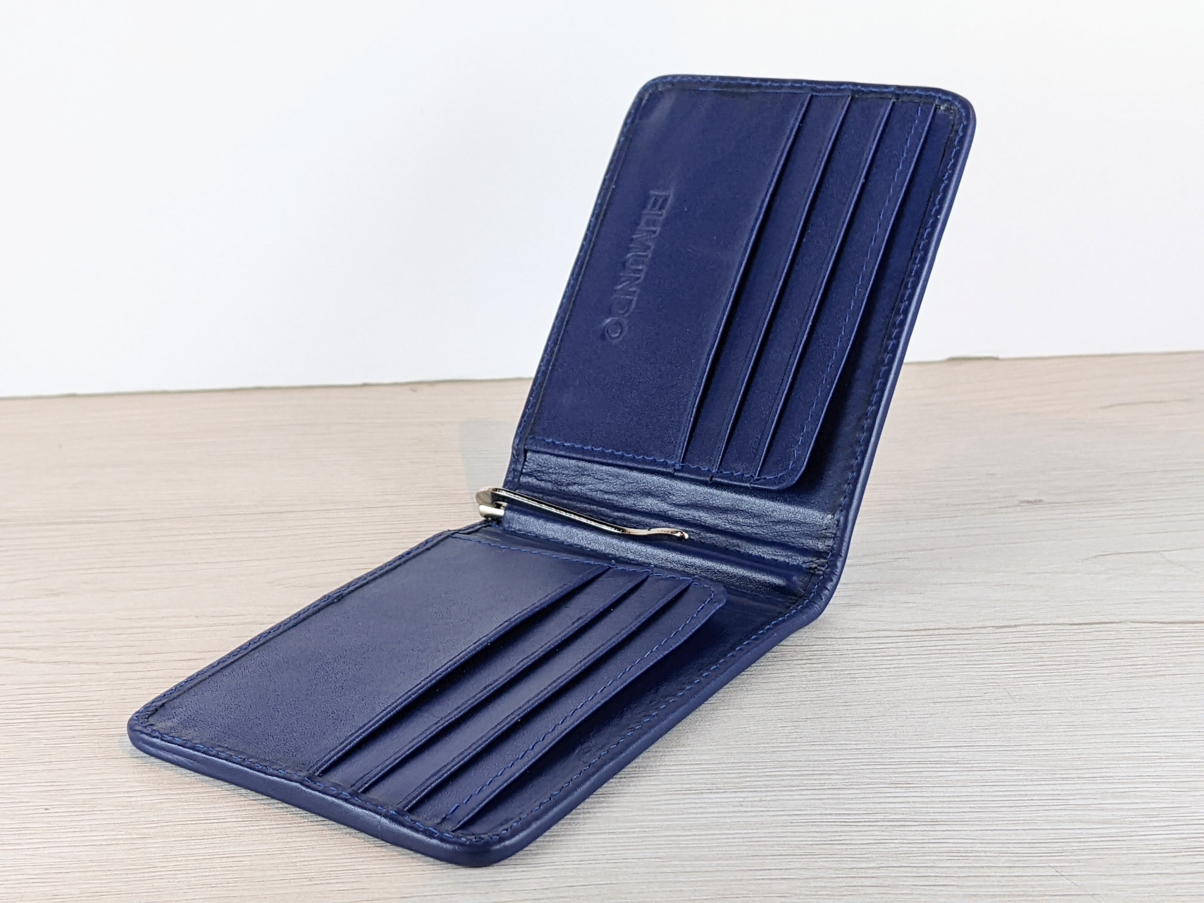 エイ革 ガルーシャ マネークリップ 商品番号 CW-014 | Pay ID