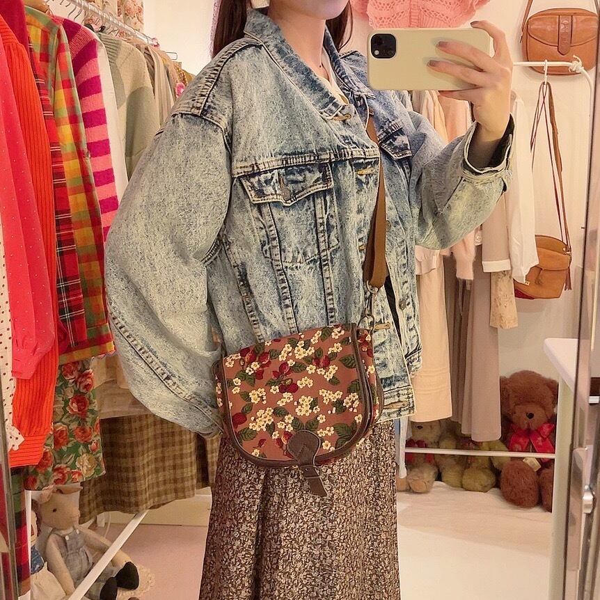 KETTY / strawberry shoulder bag