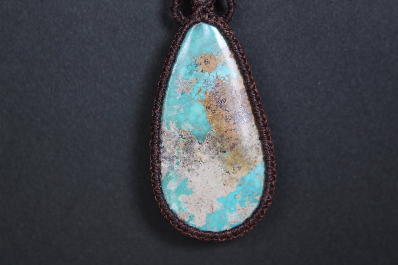 Turquoise & Sunstone micromacrame necklace