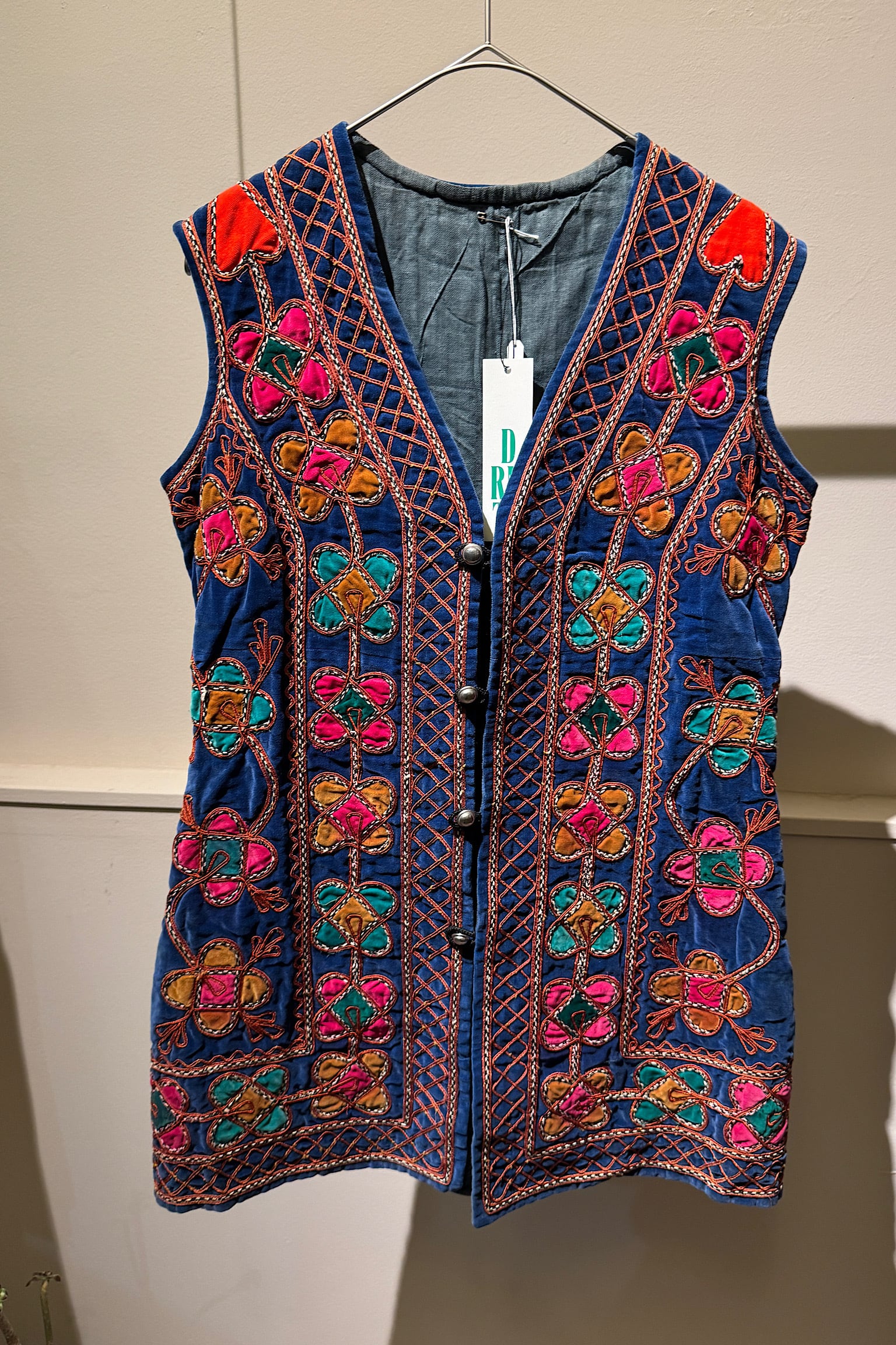 70's ベロア刺繍ベスト
